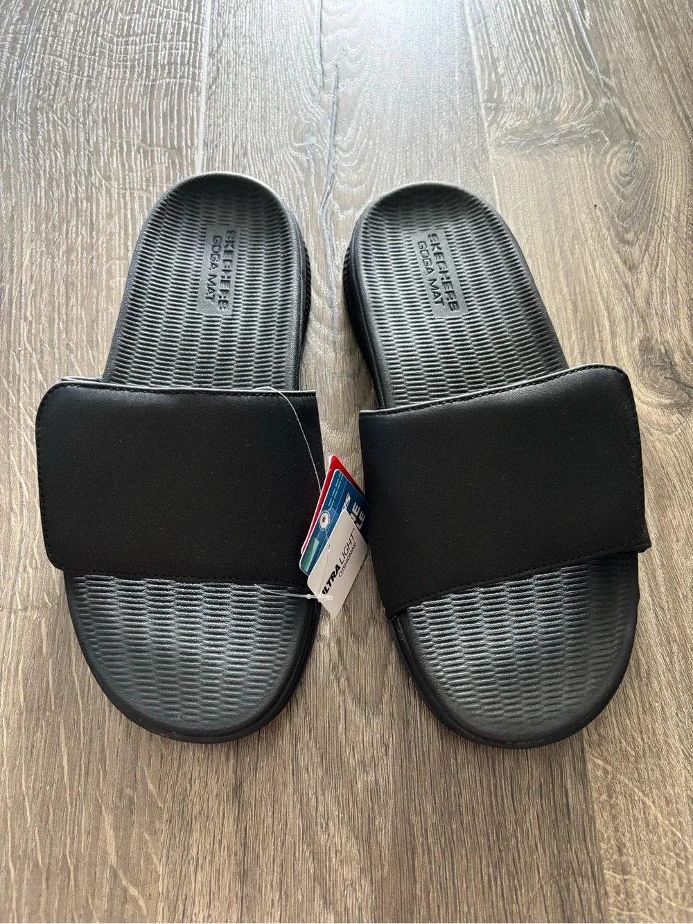 BNIB Sketchers Go Consistent Sandal Black Size Men’s 12 Extra Wide Fit • 1